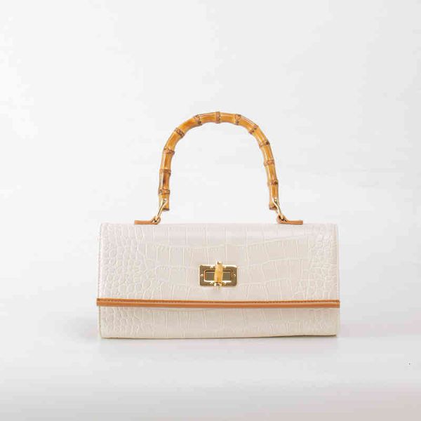 

2021 spring and summer style handbag women's small bamboo hand carrying crocodile pattern single shoulder messenger bag tide, Black;red