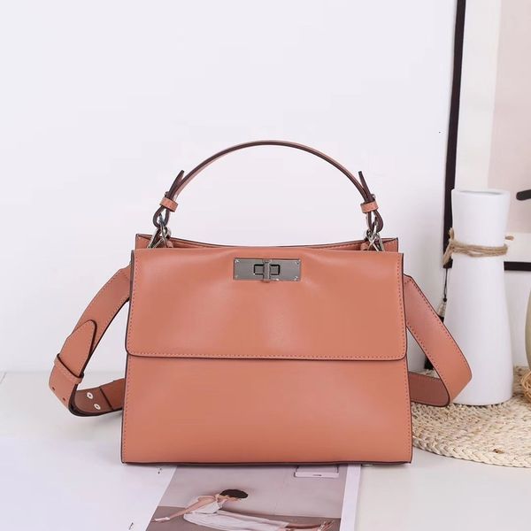 

women's fashionable elegant and handbag in summer 2021