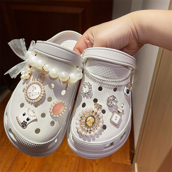 

pearl diamond chain charms shoe buckle backpack slipper fit croc kids wristbands accessories gifts toy diy girl decoration, Bronze;silver