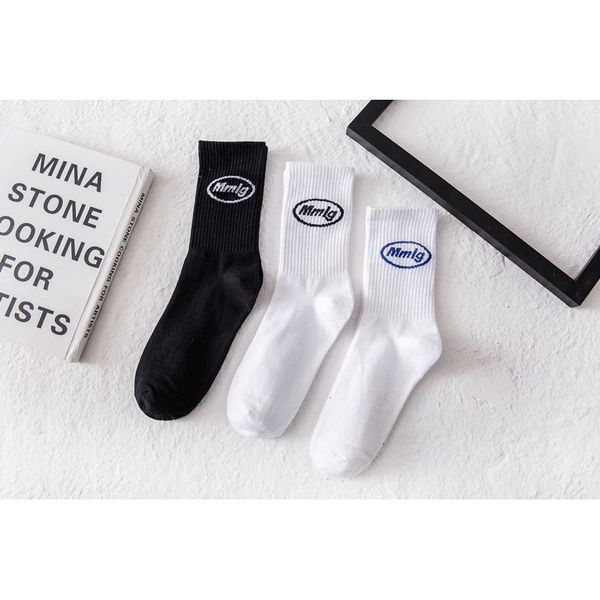 

trendy brand versatile mmlg letter women's trendy street skateboard medium tube simple korean couple sports cotton socks, Black;white