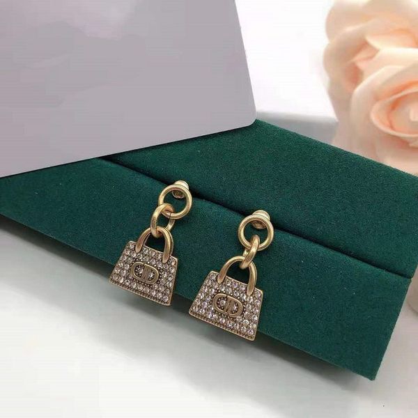 

2021 d cd bag diamond earrings dijia brass 925 sier needles, Golden