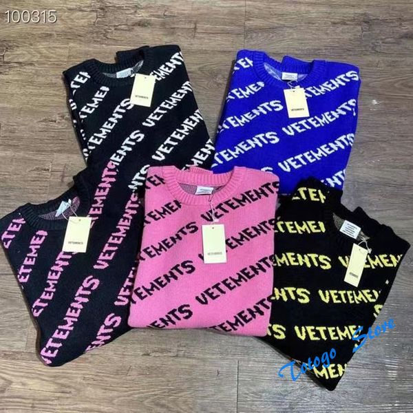 

2021 new blue pink black vetements crewneck sweatshirts men women 11 allover logo vetements knitted sweater loose with tags