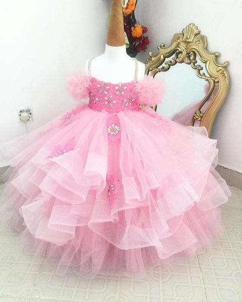 2021 Rosa Spitze Kristalle untere Mädchenkleider Ballkleid Spaghetti Stufen Schleife Lilttle Kindergeburtstag Festzug Hochzeitskleider