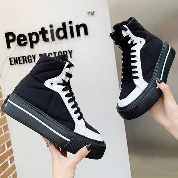 

2021 mens designer high sneakers platform shoes macro re-nylon low trainers women calfskin vintage casual shoes 35-46 with box 287, Black