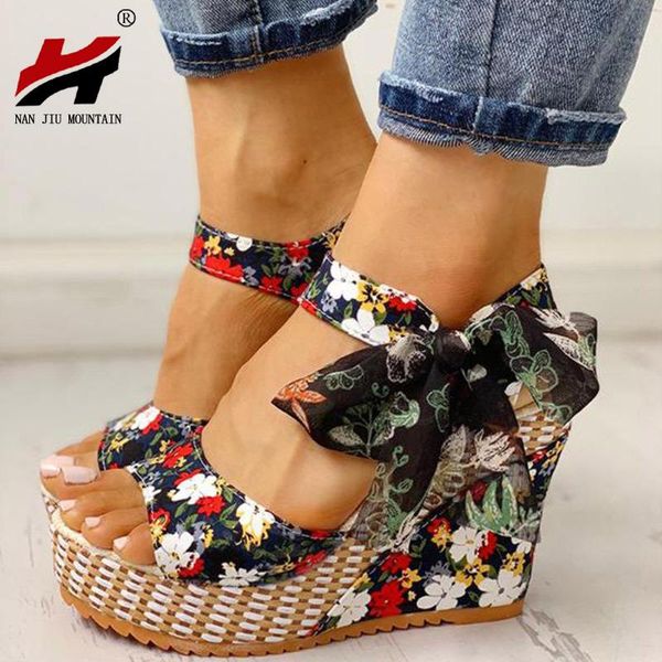 

dress shoes nan jiu mountain 2021 women's summer wedge sandals fashionable wild roman style flowers bow fish mouth flat plus size, Black