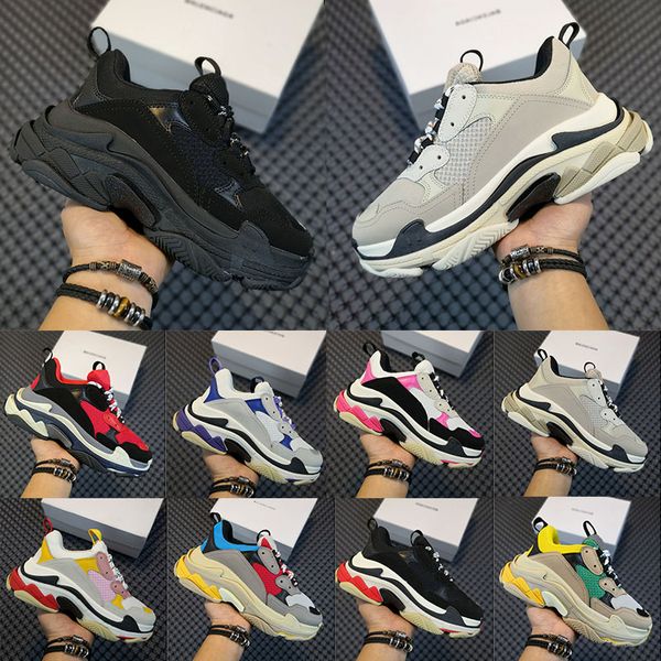 Classic Triple-s Beige Black Cat scarpe uomo donna grigio bianco viola rosso rosa verde giallo oro rosa multicolore uomo donna piattaforma Trainer casual Designer sneaker