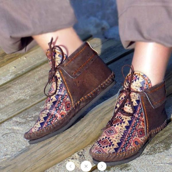 

boots 2021 winter women retro warm leisure embroidery stitching lace up ankle cross-tied comfortable flat botas mujer, Black