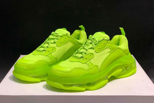 

casual shoes 2021 paris triple-s clear sole fluo red neon green rainbow pink black beige yellow navy mens women platform sneakers