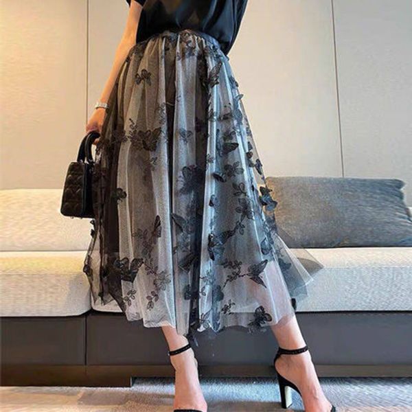 

skirts autumn winter butterfly gauze embroidered umbrella skirt, fairy high waist, slim and long yarn skirt, Black