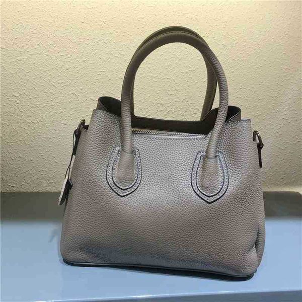 

hanghhangbag luxury designer fashion hand handbag handbags backpack wallet purse shoulder crossbody tote bags mini bag leather small go