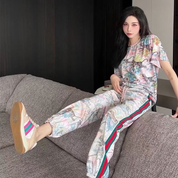 

summer new casual short sleeved sportswear set women's two-piece set fashion, White