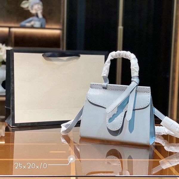 

2021fashion lou vdeng women's bag retro luxury designer portable single shoulder messenger leather double zipper superstar fur keychain