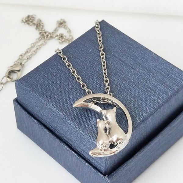 

pendant necklaces 2021 latest temperament moon cat pearl clavicle chain jewelry crescent sweet cute, Silver