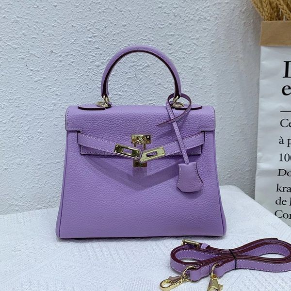 

75% off luxury handbag 2021 new head 20cm 25cm 28cm soft leather women's portable messenger bag 60al