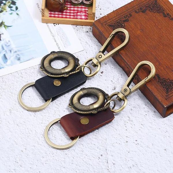 

keychains vintage leather keychain creative simple exquisite fashion bag key ring accessories pendant, Silver