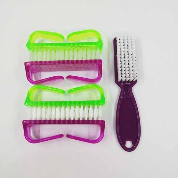 

cleaning plastic set nail brush