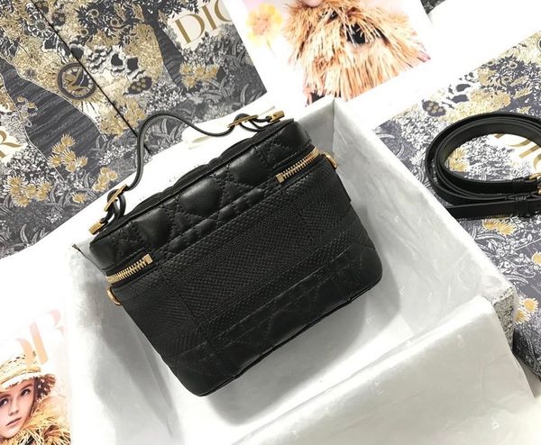 

high-end fashion quality famous make up bag toiletry pouch makeups makeup bags multi-function color is more