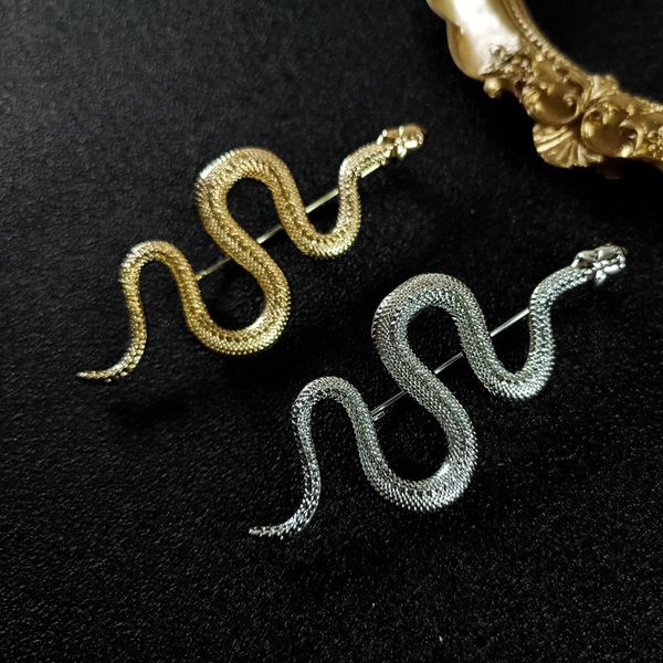 

new fashion design snake shaped brooch gold silver brooches snake personality style men and women accessories brooch jewelry, Gray