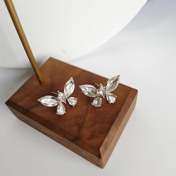 

needle butterfly earrings delicate jewelry for womne glass crystal party wedding gifts stud, Golden;silver