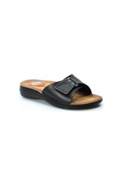 

women's black gel-soled slippers