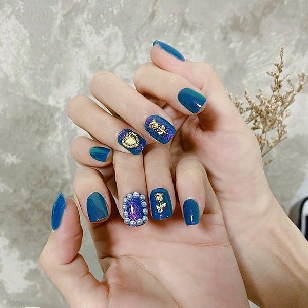 

nail gel 24pcs rhinestone inlaid patch blue purple glue type removable short paragraph fashion manicure false, Red;pink