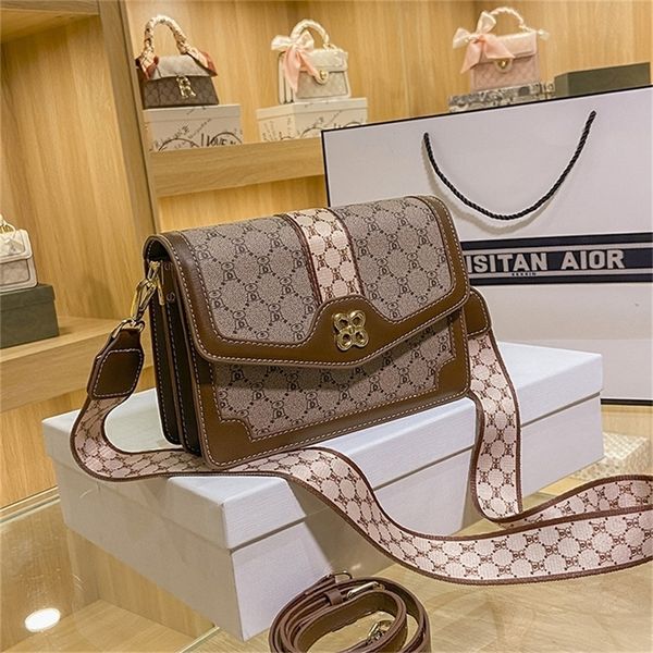 

sale 90% off summer small bag women's new fashion trendy net red messenger ins textured printed one shoulder square