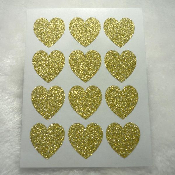 

19mm/0.75inch - light gold glitter heart stickers gift wrap