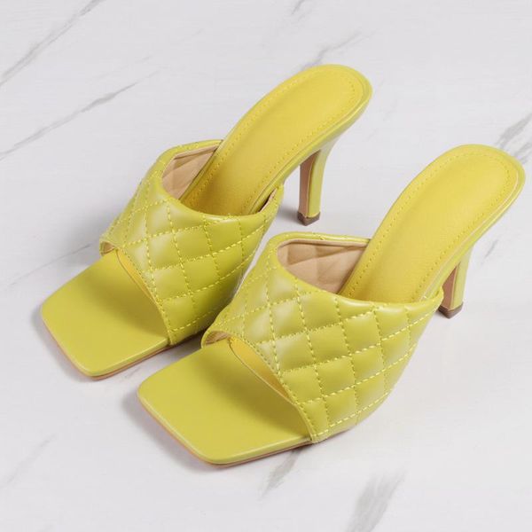 

slippers female summer korean version of the large size 36-42 sandals and fashion charm beach leisure non-slip flip-flo, Black