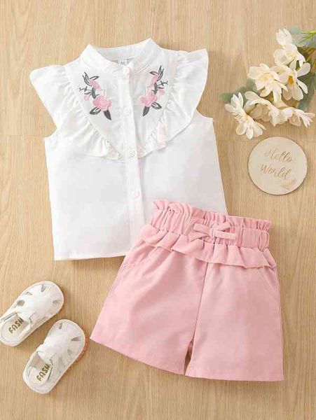 

baby floral embroidery ruffle trim blouse & paperbag waist shorts she, White