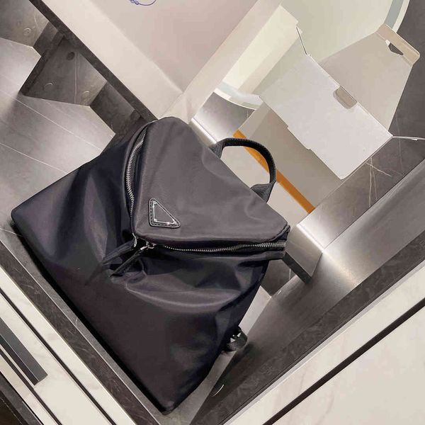 

design s new in one nylon differential architect large capacity commuter bag men's and women's shoulder bag