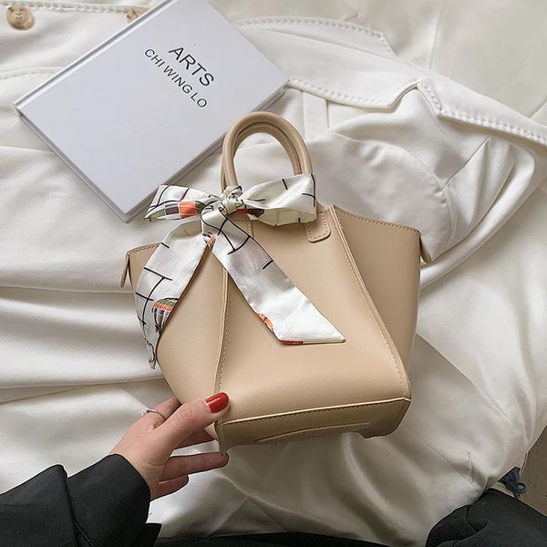 

evening bags for women 2021 retro portable single shoulder bag fashion triangle large-capacity messenger sac a main