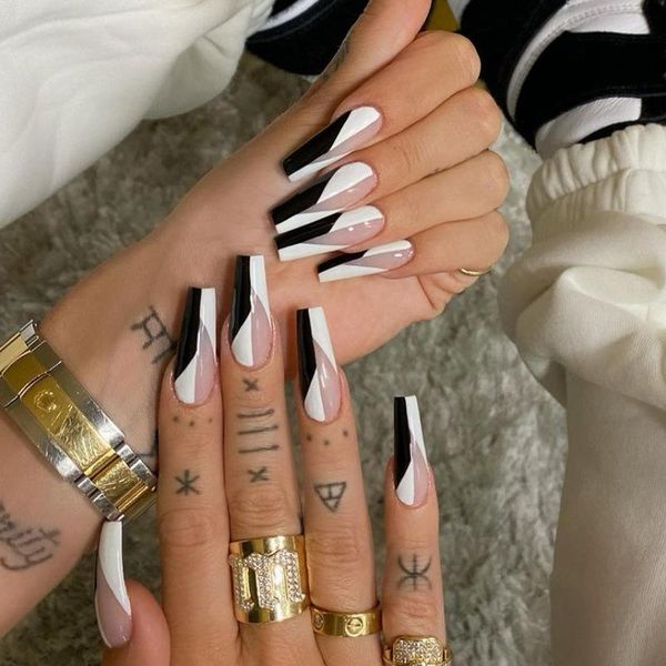

false nails 24pcs white black nail patch sweet style glue type removable long paragraph manicure save time fa, Red;gold
