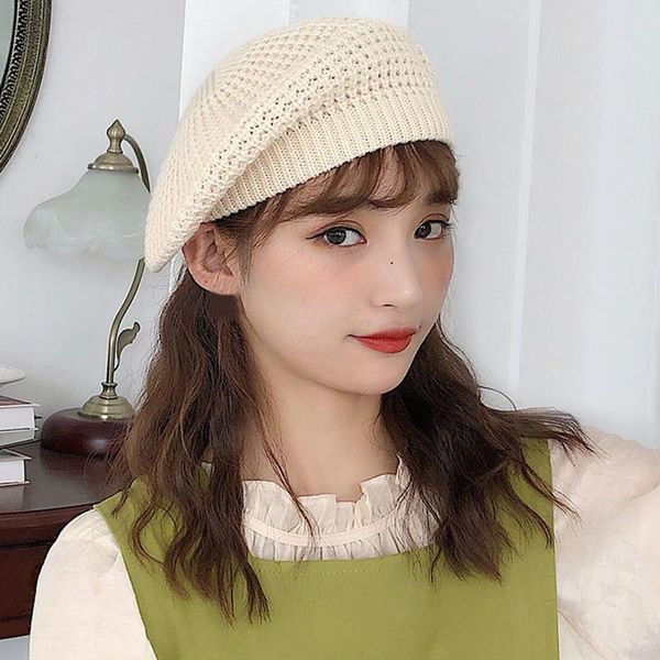 

autumn winter knitted beret female japanese soft sister cute british hats painter sweet color caps black green yellow new 20201, Blue;gray
