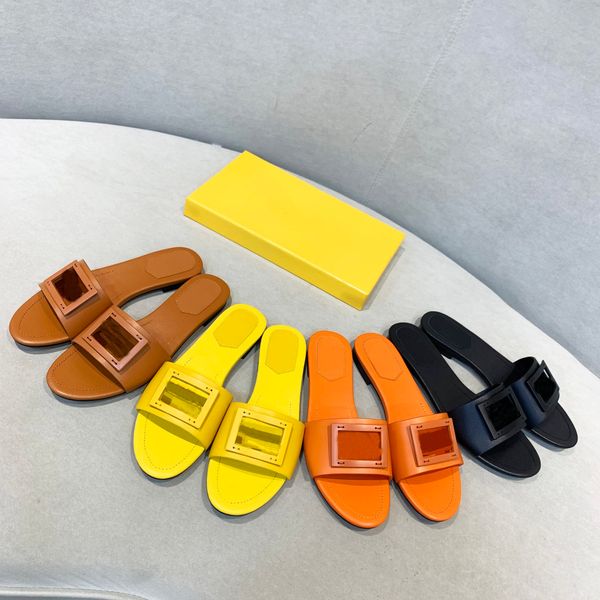 Sandali baguette Ciabatte da donna di lusso firmate Ciabatte da donna Scarpe da spiaggia estive in pelle impreziosite da spiaggia Infradito con scatola