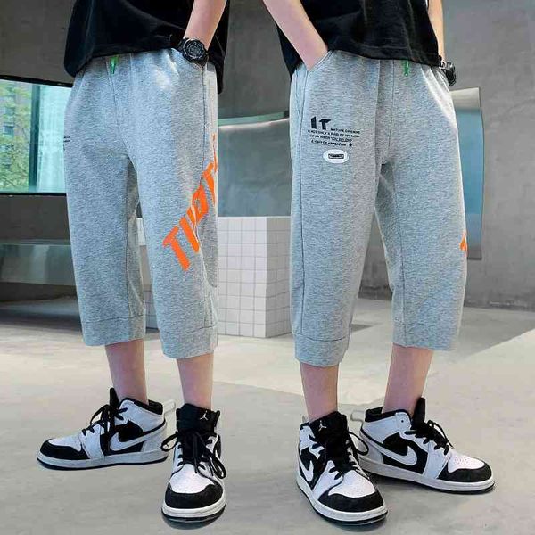 

boys' shorts and children's sports capri pants for 2021 summer, White;black