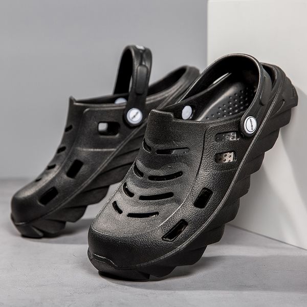 

wholesale new 2023 summer personality slippers outdoor beach hole shoes mens flip flop no brand non slip sandals slipper n per, Black