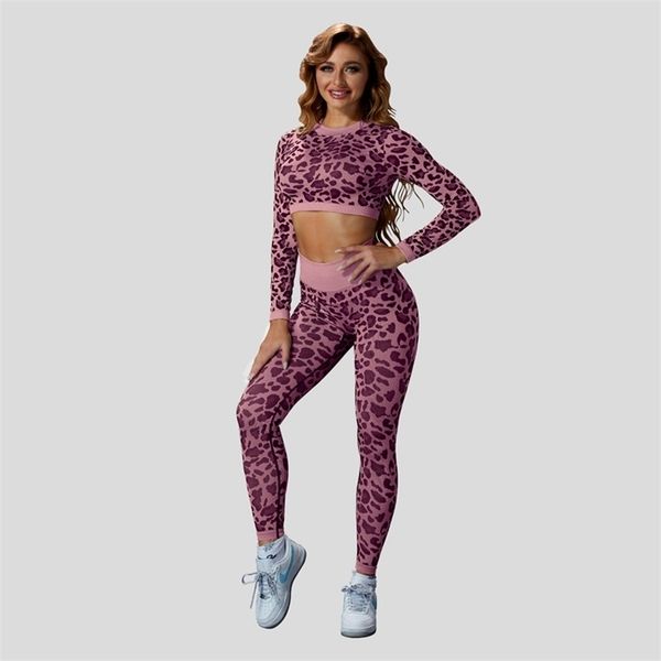 

autumn and winter new leopard long sleeve yoga suit hip pants fitness women