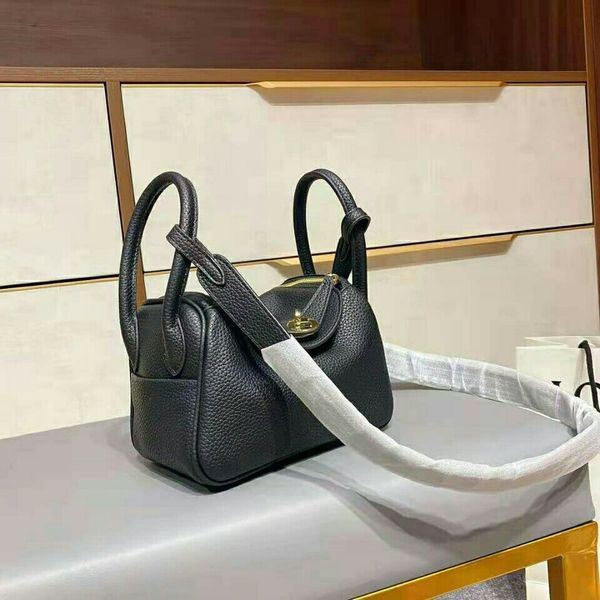 

women's wholesale lindi mini hand 2020 new medicine pillow bag women's straddle one shoulder doctor bag