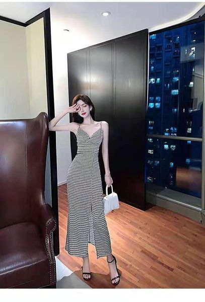 

women's swimwear 2021 summer french dress v neck slim slit long thousand bird case hamter, White;black