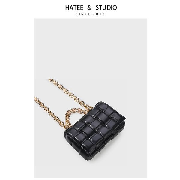 

1 spring and summer braided thick chain single shoulder slanting cross fashion net red star pillow designerss luxuryss hand bag yw