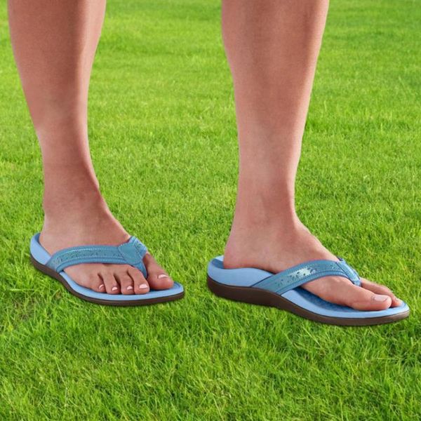 

slippers women's aliza toe-post sandal - ladies everyday sandals with concealed ortic arch support indoor solid shoes, Black