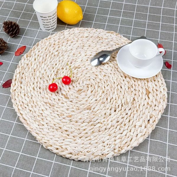 

corn skin hand woven meal mat round solid japanese natural corn fur