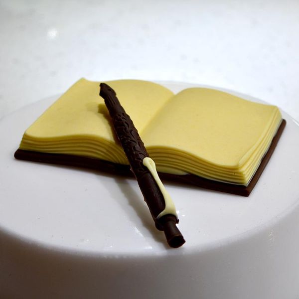 Strumenti per torte Stampo per fondente in silicone 3D che decora penna e forma di libro Sapone fatto a mano Stampo per caramelle al cioccolato