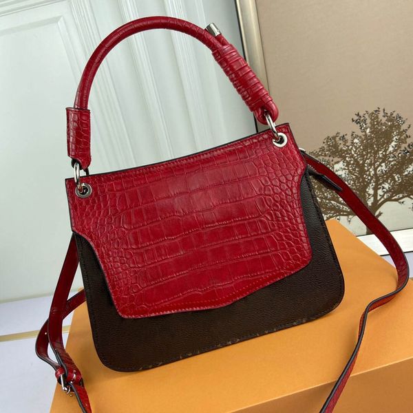 

2021 luxurys designers bags messenger bag women totes fashion vintage printing letter shoulder classic crossbody 66321
