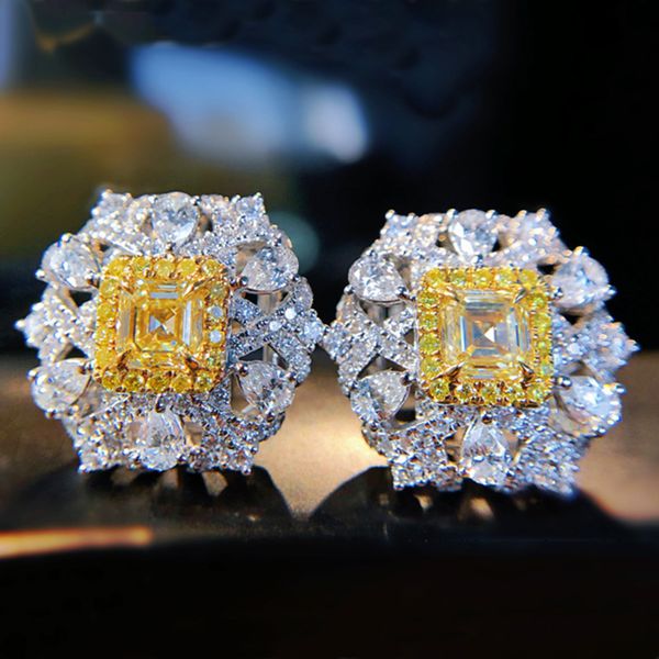 

the voice of live broadcast designer, astiktok, yellow diamond, earring, gold canary, earring girl., Golden