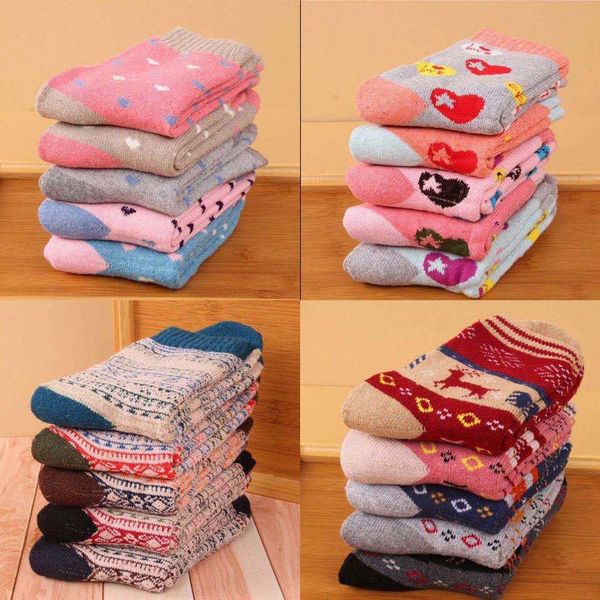 

autumn winter thickened wool middle turned, Black;white