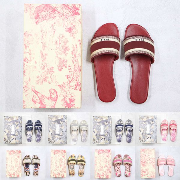 

embroidery slippers preferential women sandal floral brocade fashion flip flops striped beach genuine leather dazzle flowers slipper 4, Black