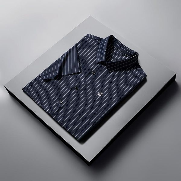 

men's t-shirts 2021 summer vertical stripes lapel light business short-sleeved shirt, comfortable and breathable, White;black