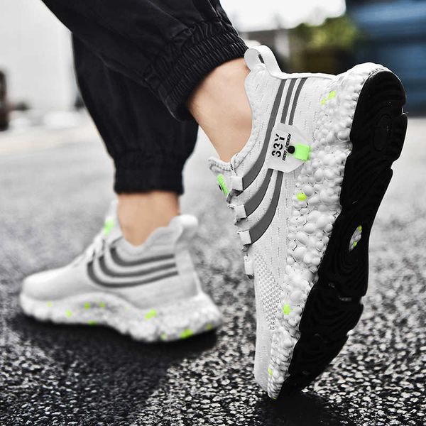 

running shoes running 2021 summer new flying woven breathable black technology live grain lightweight men's sports shoes traniers sneak
