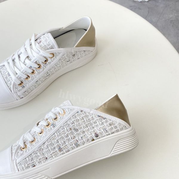 

2021 c luxury design woven shoes two ways to wear women's flats exquisite lace up embroidery slippers canvas casual shoes outdoor sands, Black